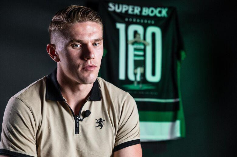 冰雪狂欢，豪礼拉满！《闪烁之光》冰雪嘉年华版本重磅上线！